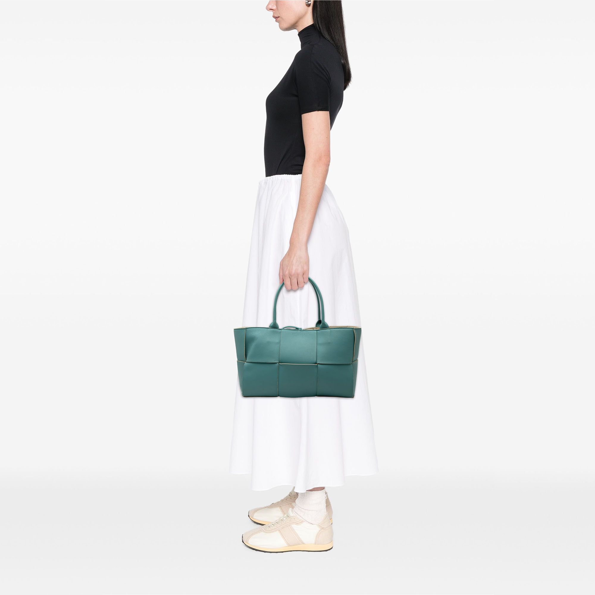 Bottega Veneta Bottega Veneta Medium Nappa Maxi Intrecciato Arco Tote Size ONE SIZE - 8 Thumbnail