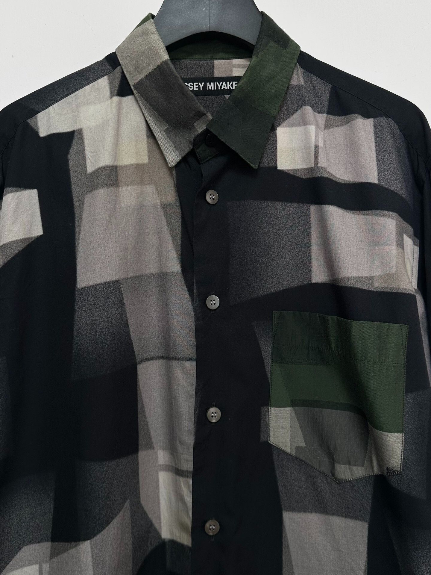 Issey Miyake Issey Miyake A-Poc Inside Visual Experiment Shirt Size US L / EU 52-54 / 3 - 4 Thumbnail