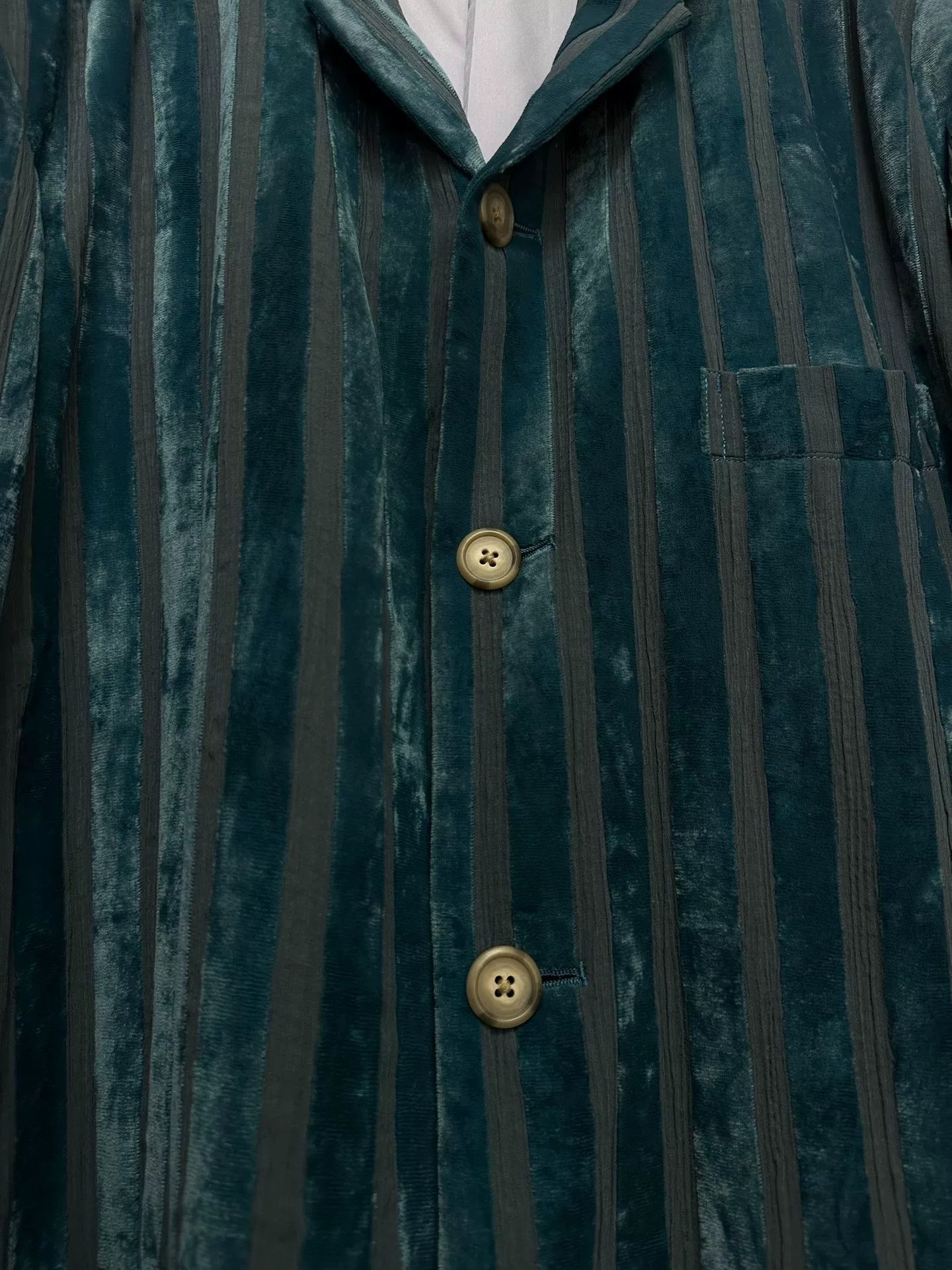 Yohji Yamamoto teal velvet silk jacket by yohji yamamoto Size US S / EU 44-46 / 1 - 6 Thumbnail