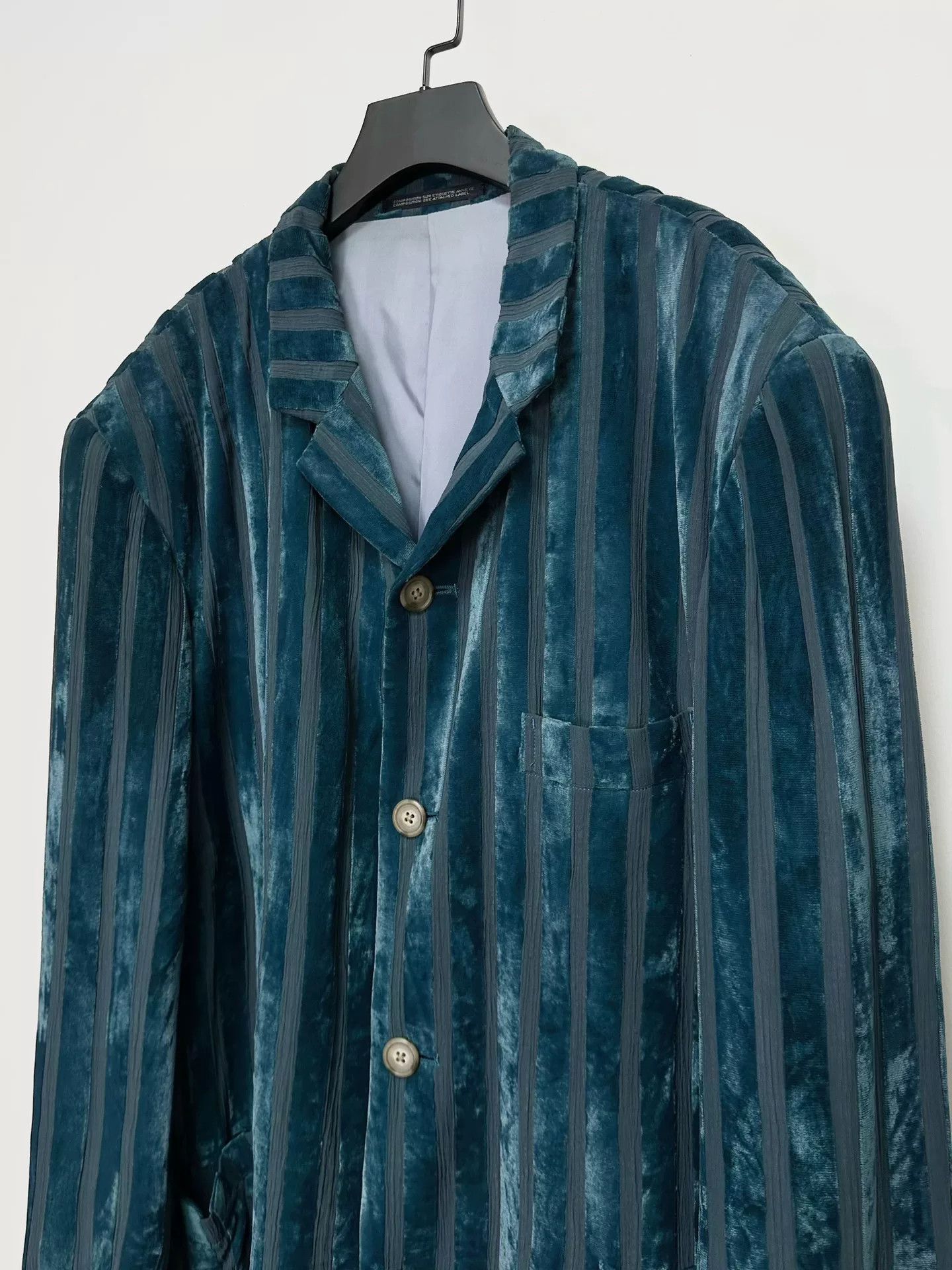 Yohji Yamamoto teal velvet silk jacket by yohji yamamoto Size US S / EU 44-46 / 1 - 4 Thumbnail