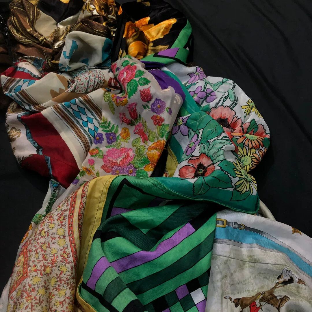 Comme des Garcons vintage silk scarf transformed into skirt Size 23" - 6 Thumbnail