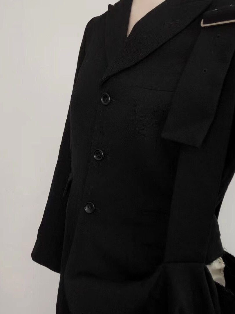 Comme des Garcons comme des garcons black belted coat Size US S / EU 44-46 / 1 - 5 Thumbnail