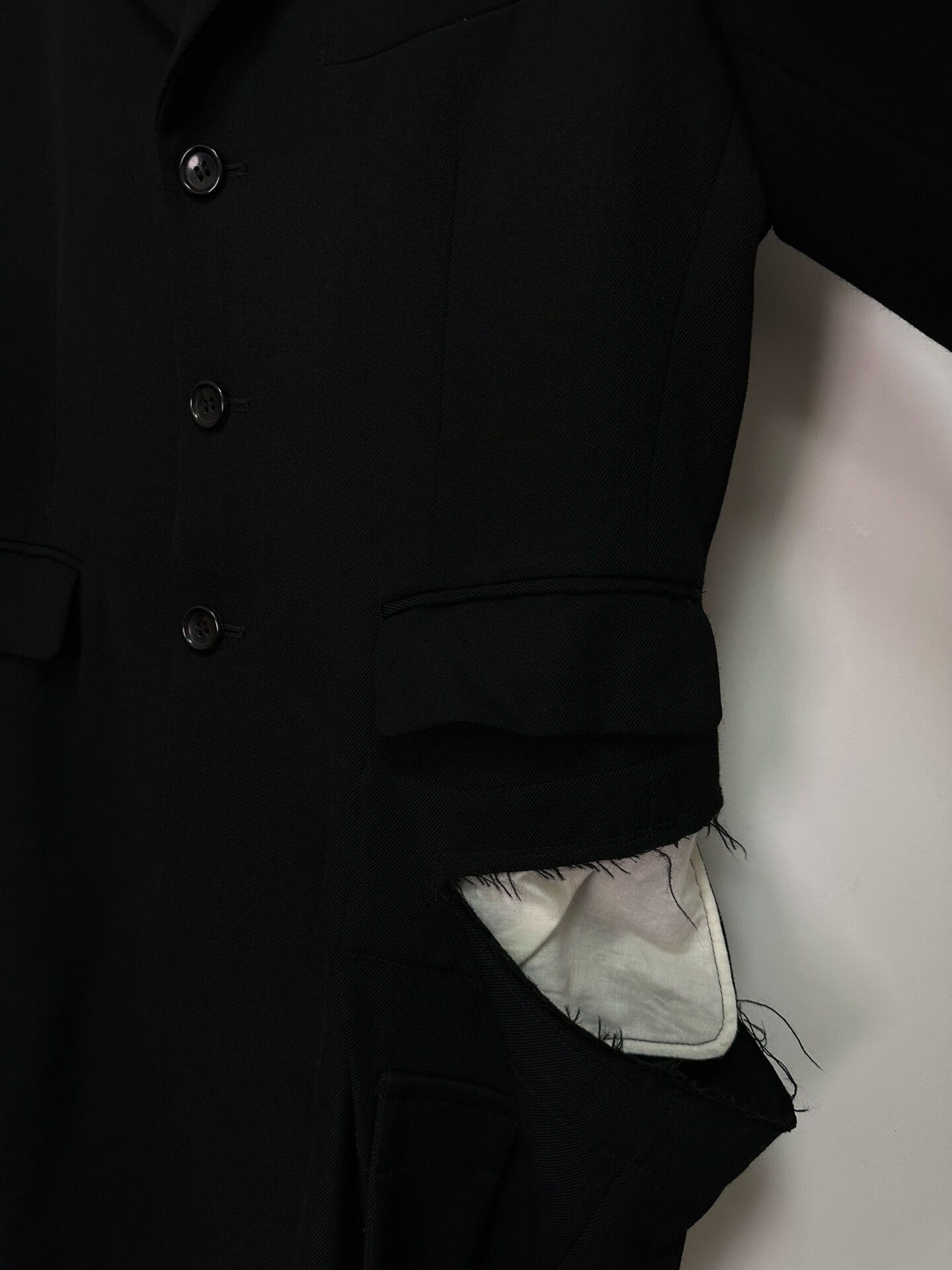 Comme des Garcons comme des garcons black belted coat Size US S / EU 44-46 / 1 - 8 Thumbnail