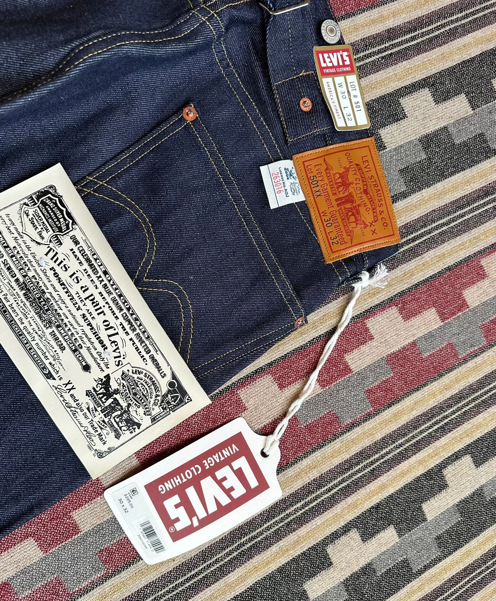 Levi's Vintage Clothing levi’s lvc 1933 501xx selvage jeans Size US 30 / EU 46 - 7 Thumbnail