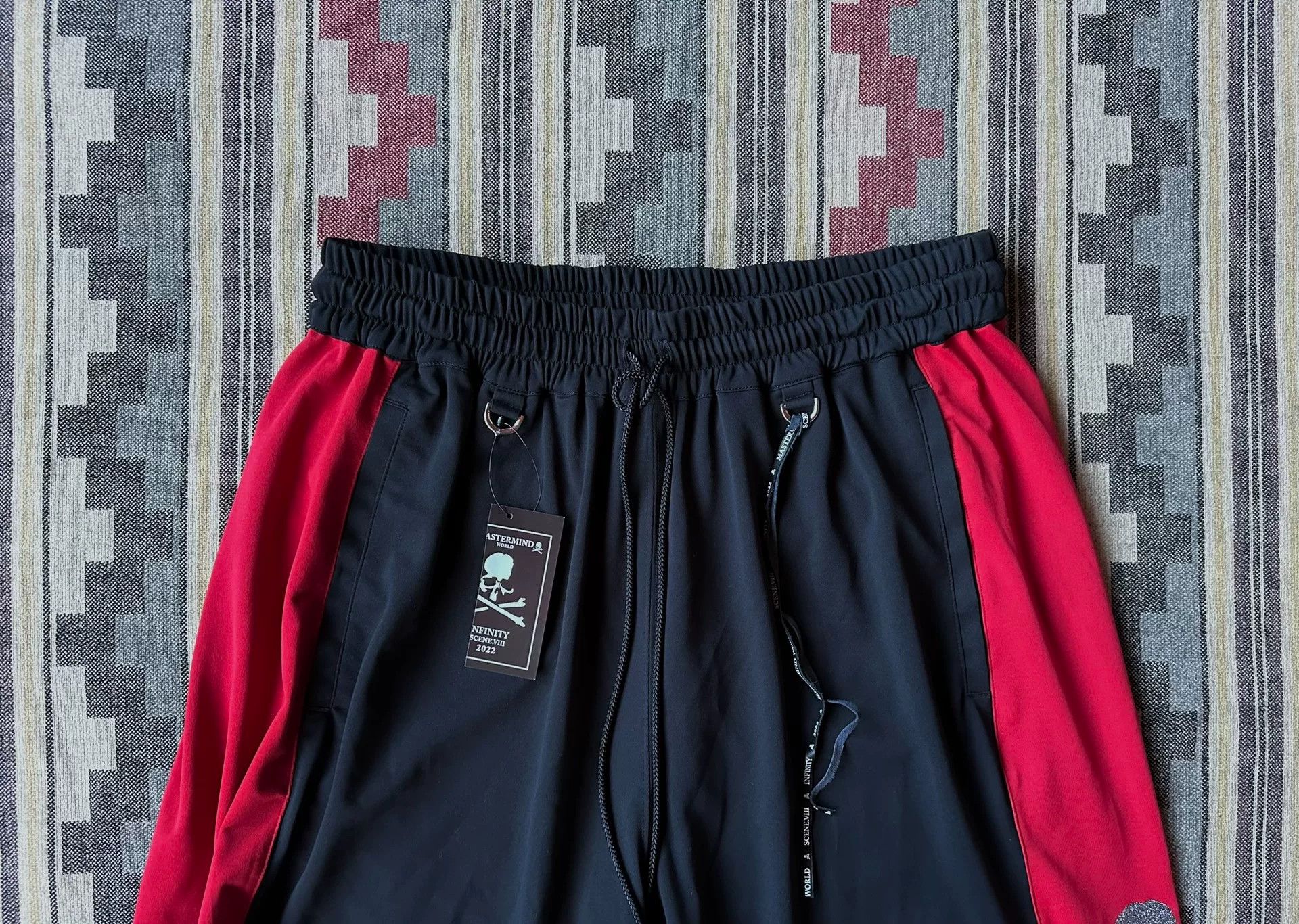 Mastermind Japan Mastermind World Color-Block Skull Shorts Size US 31 - 3 Thumbnail