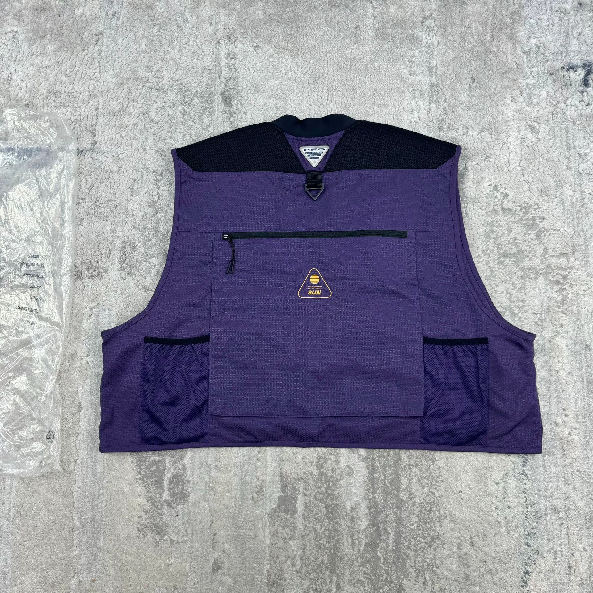Kith kith x columbia henrys fork vest Size US XL / EU 56 / 4 - 5 Thumbnail