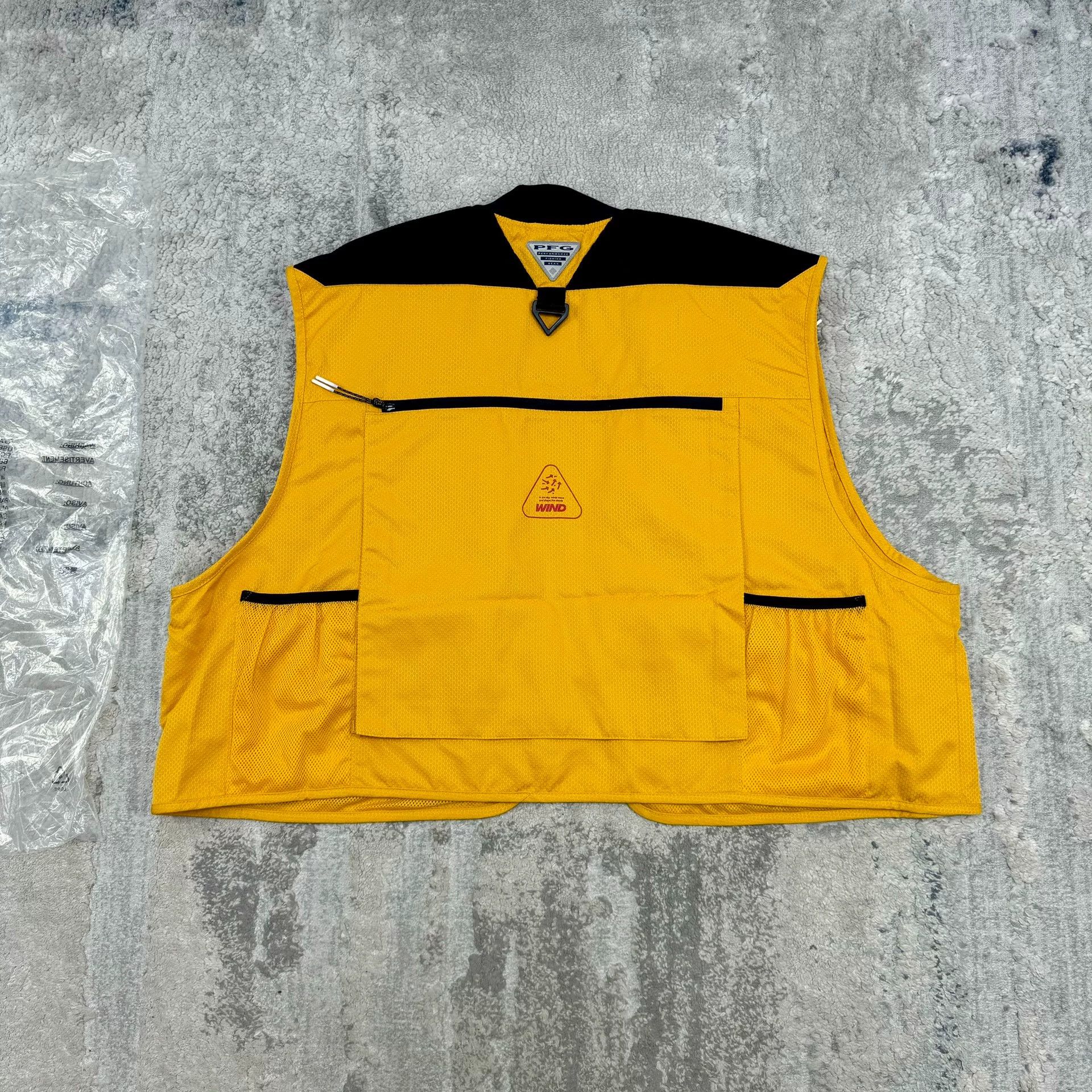 Kith Kith x Columbia Henry's Fork V Vest Size US XL / EU 56 / 4 - 5 Thumbnail