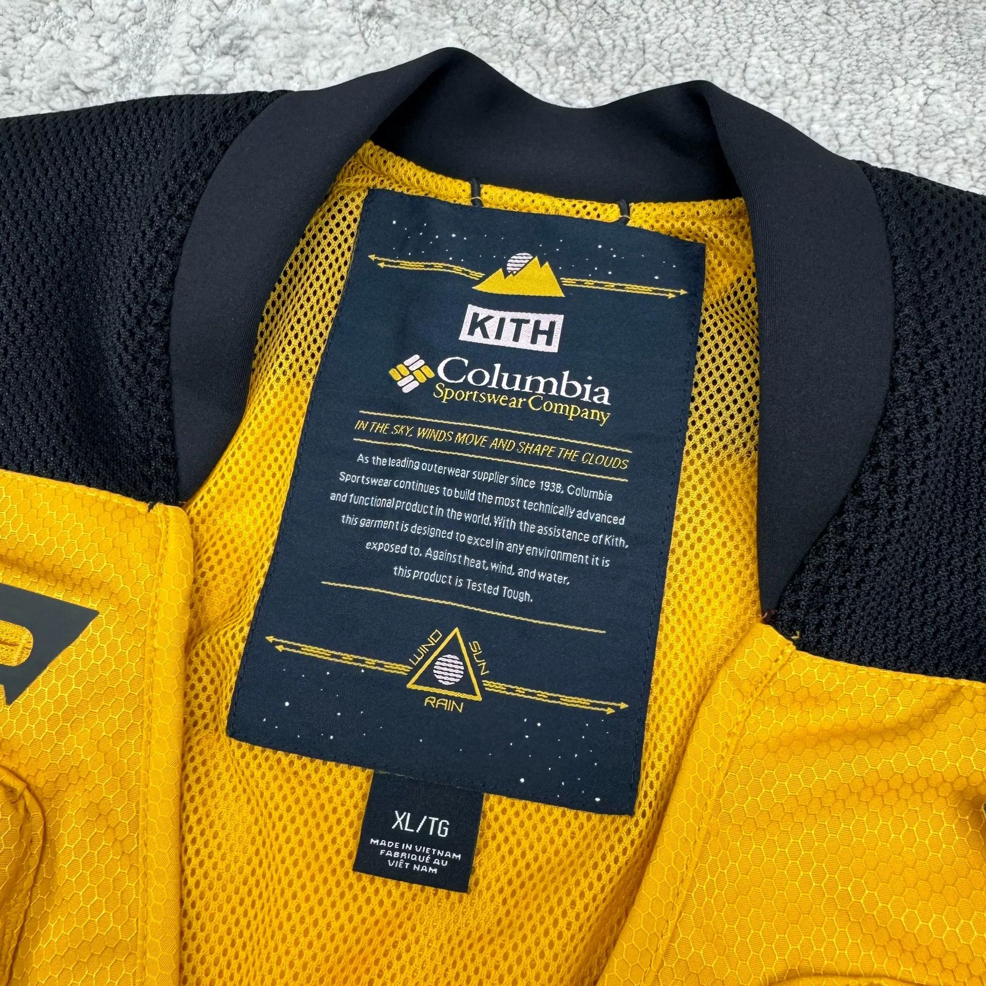 Kith Kith x Columbia Henry's Fork V Vest Size US XL / EU 56 / 4 - 3 Thumbnail