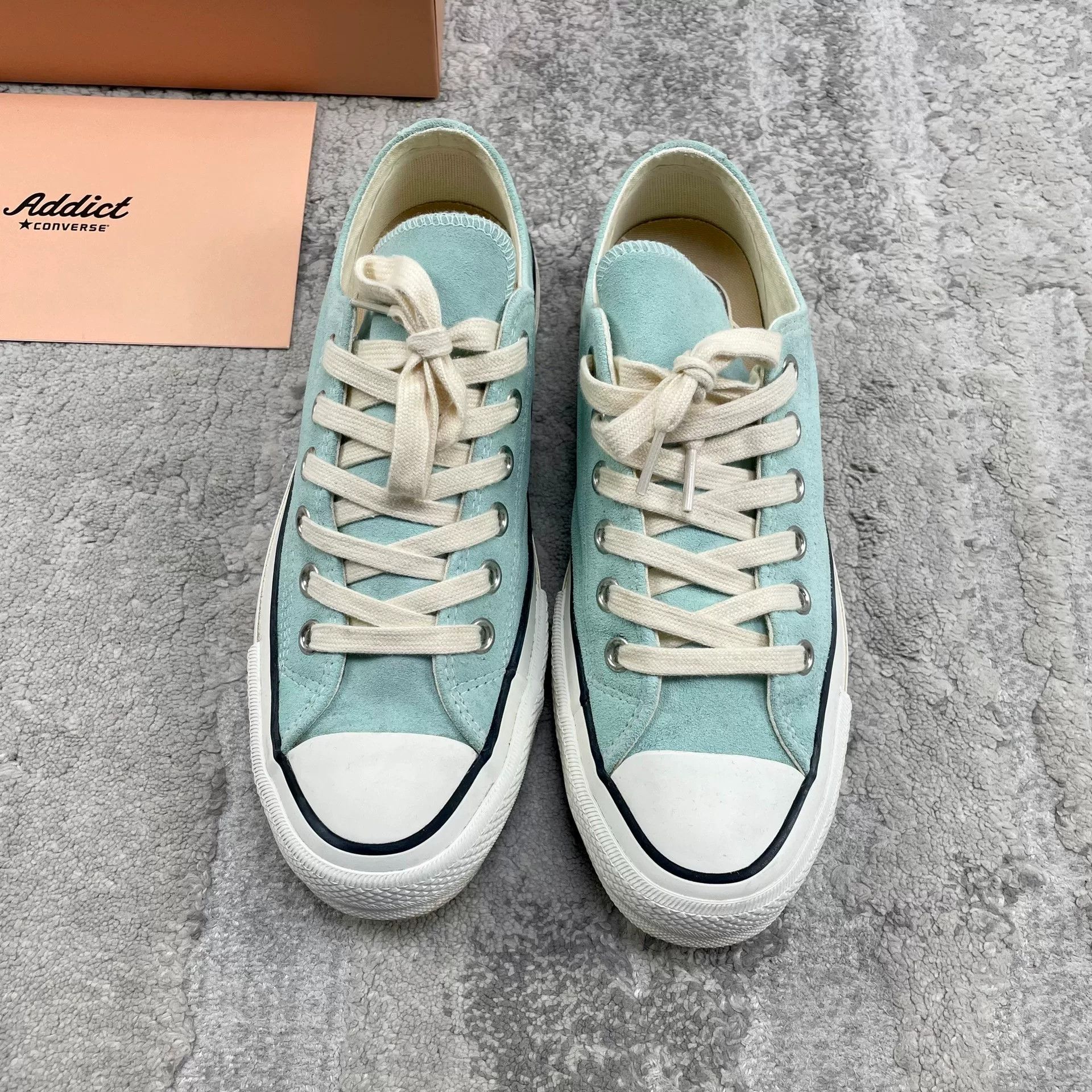 Converse mint green low-top canvas sneakers Size US 7 / EU 40 - 2 Thumbnail