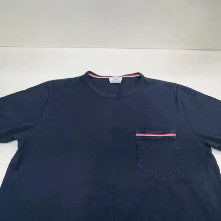 Thom Browne Thom Browne Navy Tricolour Pocket T-Shirt Size US S / EU 44-46 / 1 - 12 Thumbnail