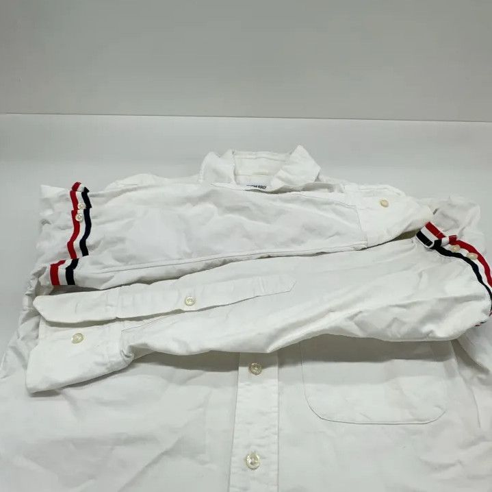Thom Browne Thom Browne White Long Sleeve Button-Up Shirt Size US M / EU 48-50 / 2 - 13 Thumbnail