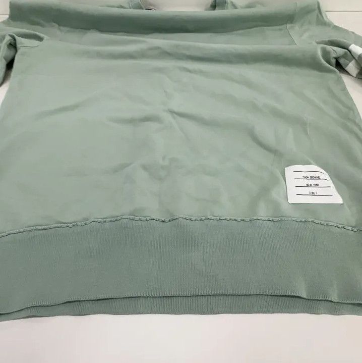 Thom Browne Thom Browne Men's Green Long Sleeve Sweatshirt Size US S / EU 44-46 / 1 - 9 Thumbnail