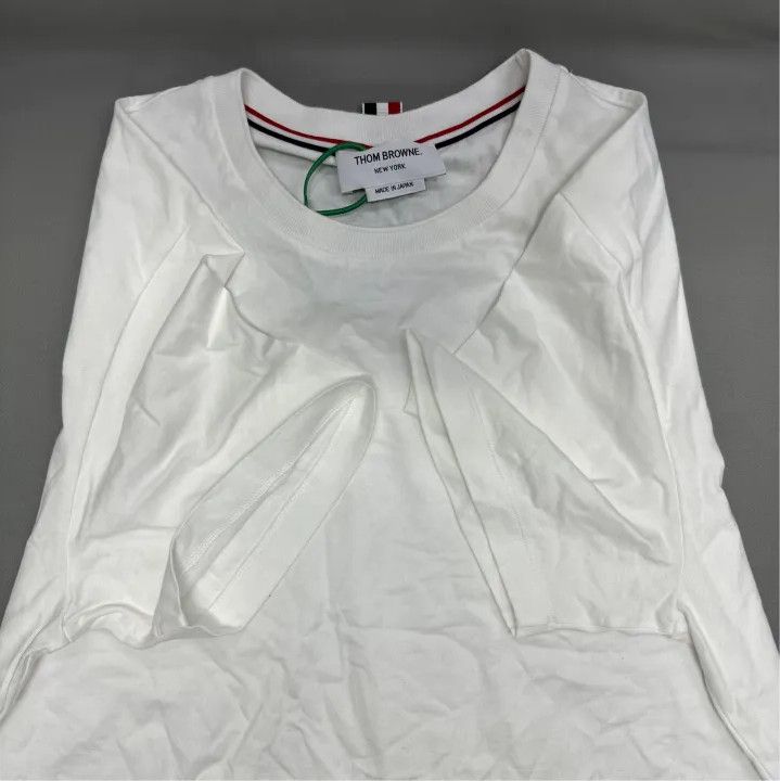 Thom Browne Thom Browne Short Sleeve Knit T-Shirt for Men Size US M / EU 48-50 / 2 - 7 Thumbnail