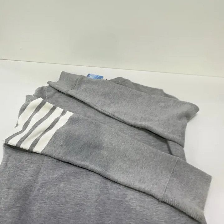 Thom Browne Thom Browne Classic Gray Crewneck Sweatshirt Size US S / EU 44-46 / 1 - 16 Thumbnail