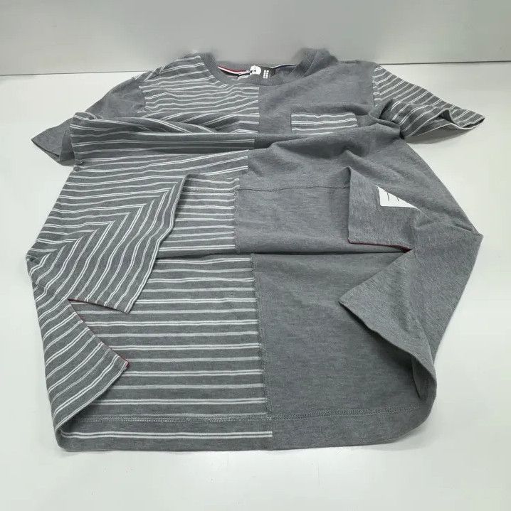 Thom Browne Thom Browne SS22 Grey Striped Short Sleeve T-Shirt Size US S / EU 44-46 / 1 - 11 Thumbnail