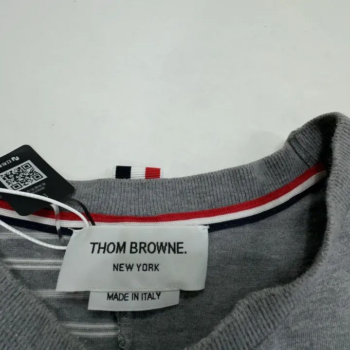 Thom Browne Thom Browne SS22 Grey Striped Short Sleeve T-Shirt Size US S / EU 44-46 / 1 - 6 Thumbnail
