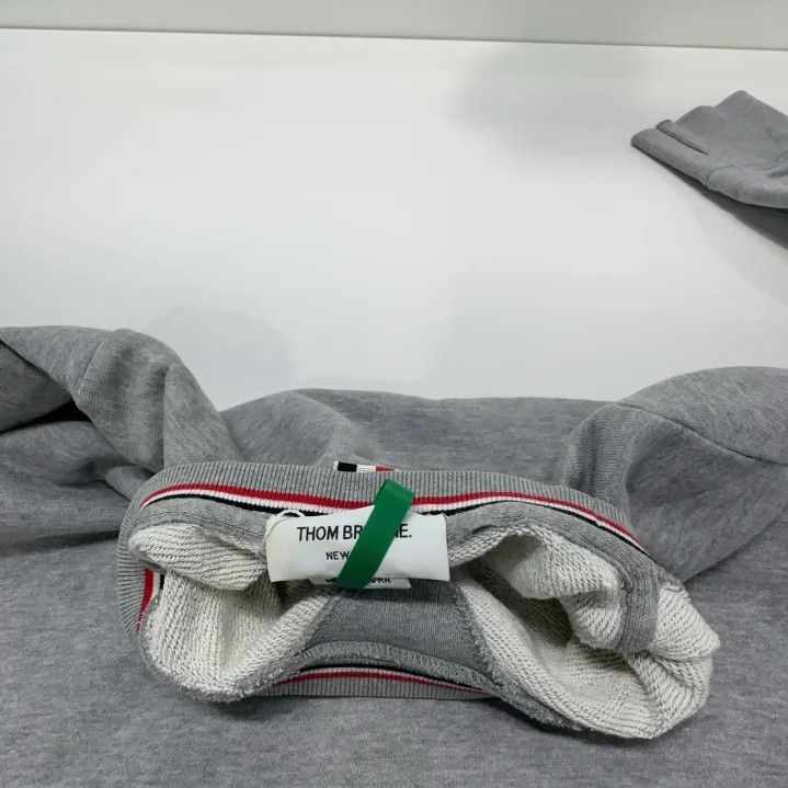Thom Browne Thom Browne Classic Gray Sweatshirt with Stripe Detail Size US M / EU 48-50 / 2 - 7 Thumbnail