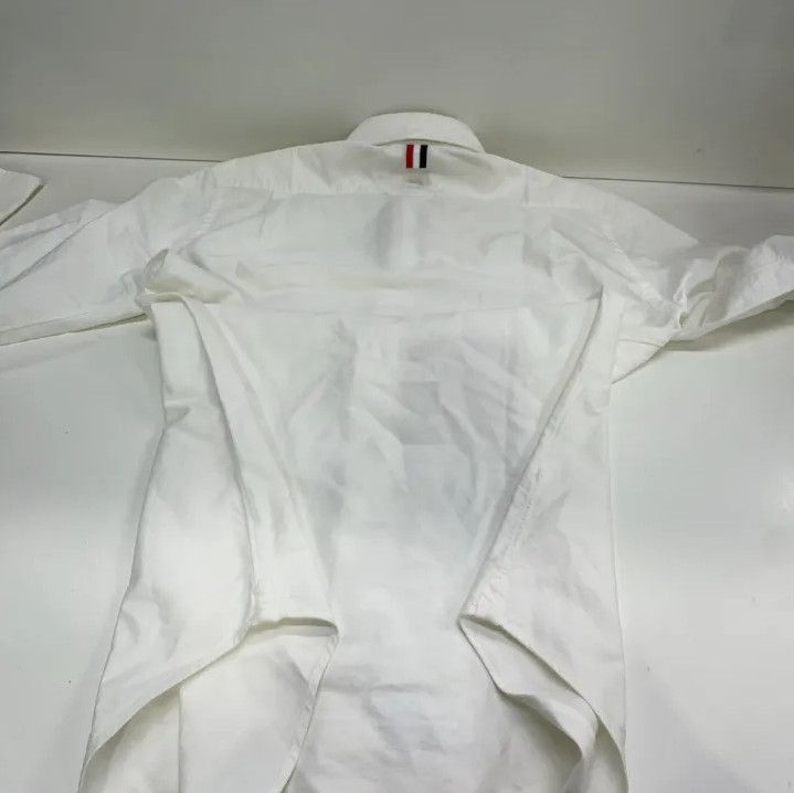 Thom Browne Thom Browne SS21 Classic White Oxford Long Sleeve Shirt Size US S / EU 44-46 / 1 - 18 Thumbnail