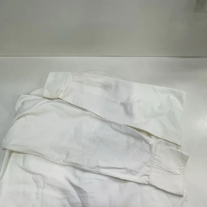 Thom Browne Thom Browne SS21 Classic White Oxford Long Sleeve Shirt Size US S / EU 44-46 / 1 - 17 Thumbnail