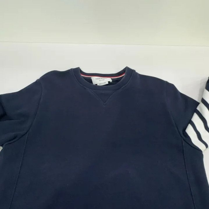Thom Browne Thom Browne Classic Crew Neck Sweatshirt Size US M / EU 48-50 / 2 - 9 Thumbnail