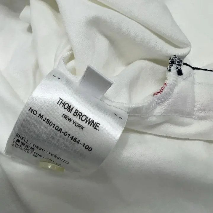 Thom Browne Thom Browne White Short Sleeve T-Shirt Size US S / EU 44-46 / 1 - 12 Thumbnail