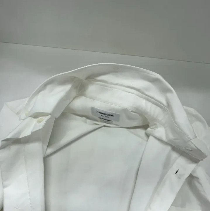 Thom Browne Thom Browne Dolphin Embroidered Oxford Shirt Size US M / EU 48-50 / 2 - 7 Thumbnail