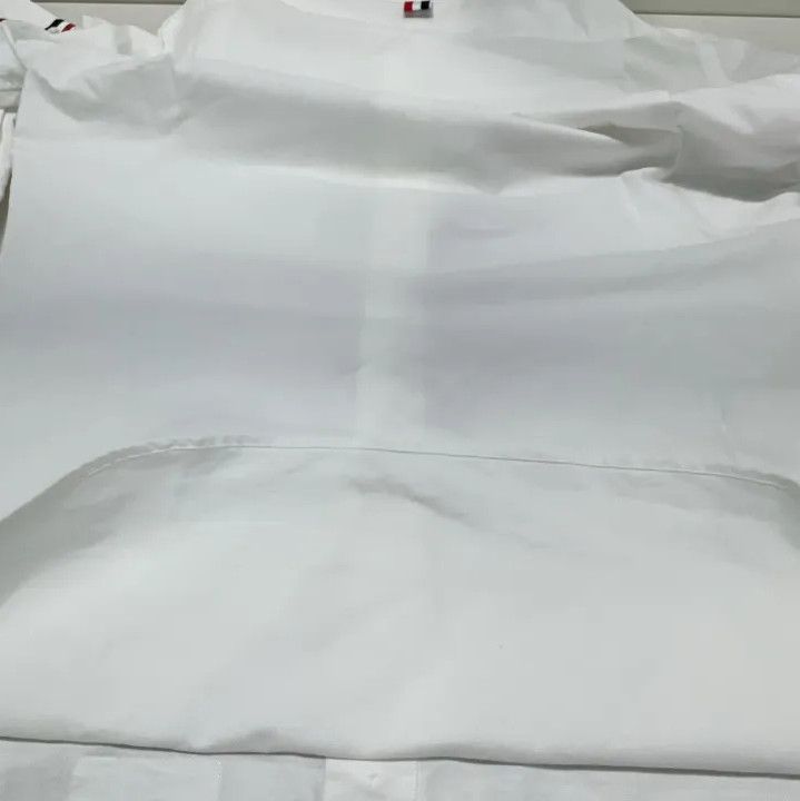 Thom Browne Thom Browne Button-Up Long Sleeve Shirt for Men Size US M / EU 48-50 / 2 - 9 Thumbnail