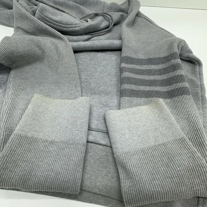 Thom Browne Thom Browne Gray Striped Hoodie for Men Size US M / EU 48-50 / 2 - 12 Thumbnail