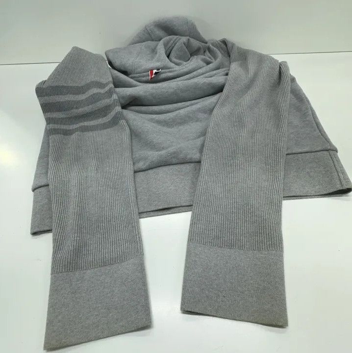 Thom Browne Thom Browne Gray Striped Hoodie for Men Size US M / EU 48-50 / 2 - 15 Thumbnail