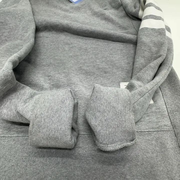 Thom Browne Thom Browne Classic Grey Sweatshirt for Men Size US S / EU 44-46 / 1 - 11 Thumbnail