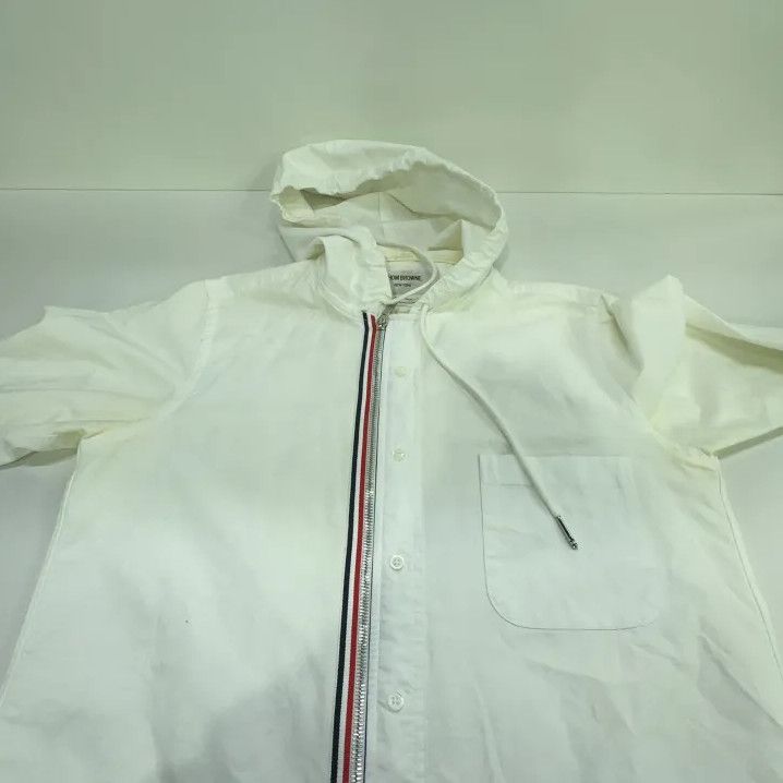 Thom Browne Thom Browne Hooded White Oxford Shirt Size US S / EU 44-46 / 1 - 13 Thumbnail