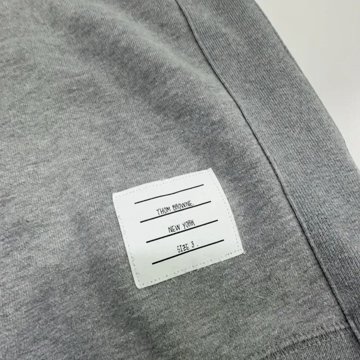 Thom Browne Thom Browne Classic Grey Crewneck Sweatshirt Size US L / EU 52-54 / 3 - 6 Thumbnail