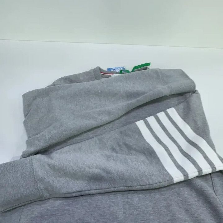 Thom Browne Thom Browne Classic Grey Crewneck Sweatshirt Size US L / EU 52-54 / 3 - 8 Thumbnail