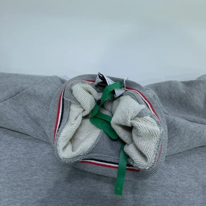 Thom Browne Thom Browne Classic Grey Crewneck Sweatshirt Size US L / EU 52-54 / 3 - 7 Thumbnail