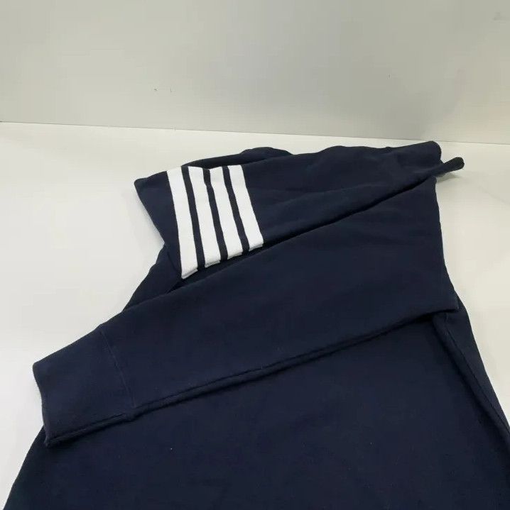 Thom Browne Thom Browne Classic Navy Sweatshirt with Stripes Size US L / EU 52-54 / 3 - 14 Thumbnail