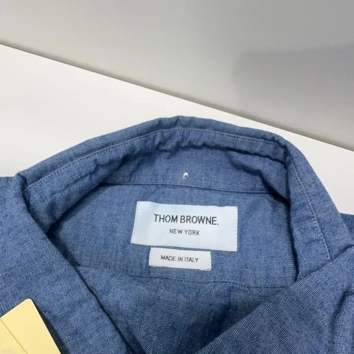 Thom Browne Thom Browne Classic Blue Long Sleeve Button-Up Shirt Size US M / EU 48-50 / 2 - 5 Thumbnail