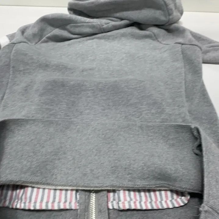 Thom Browne Thom Browne Gray Classic Zip Hoodie with Stripes Size US XS / EU 42 / 0 - 9 Thumbnail