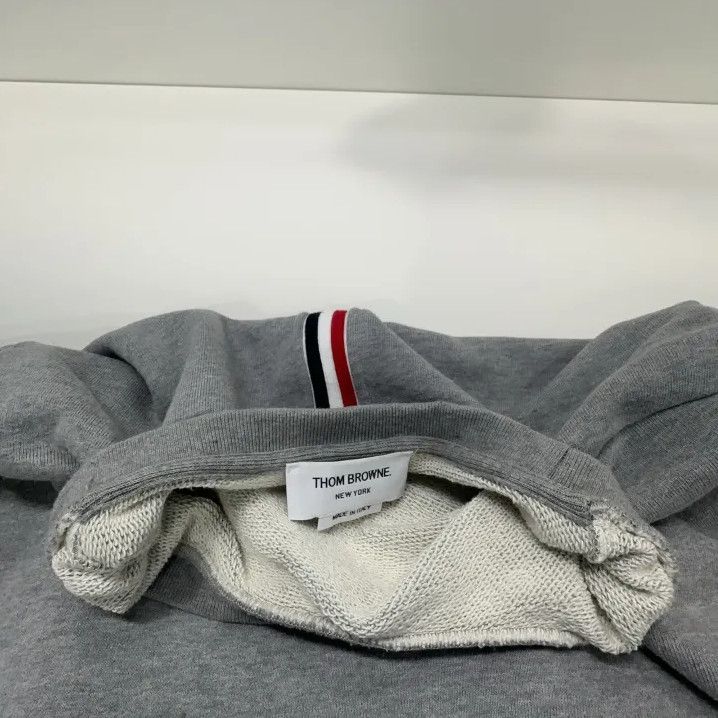 Thom Browne Thom Browne Gray Long Sleeve Sweatshirt for Men Size US M / EU 48-50 / 2 - 7 Thumbnail