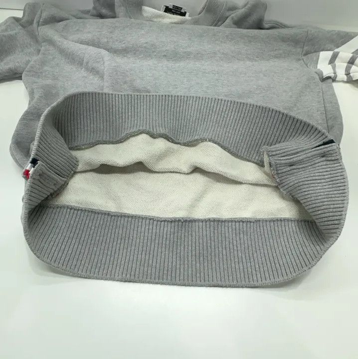 Thom Browne Thom Browne Classic Grey Long Sleeve Sweatshirt Size US S / EU 44-46 / 1 - 10 Thumbnail
