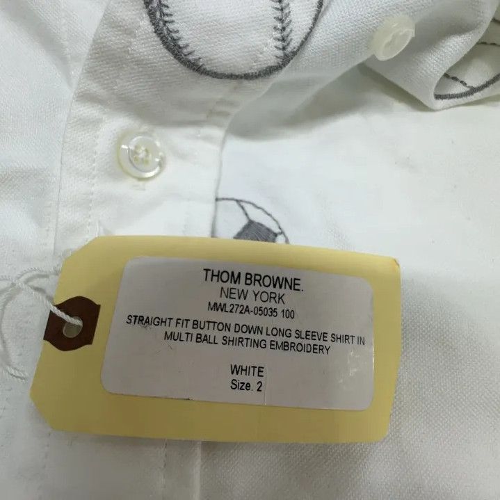 Thom Browne Thom Browne Printed Button-Up Long Sleeve Shirt Size US S / EU 44-46 / 1 - 7 Thumbnail