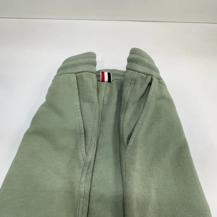Thom Browne Thom Browne Green Mid-Waist Athletic Shorts Size US 27 - 12 Thumbnail
