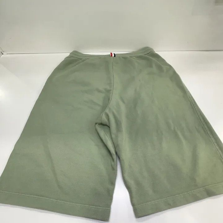 Thom Browne Thom Browne Green Mid-Waist Athletic Shorts Size US 27 - 13 Thumbnail