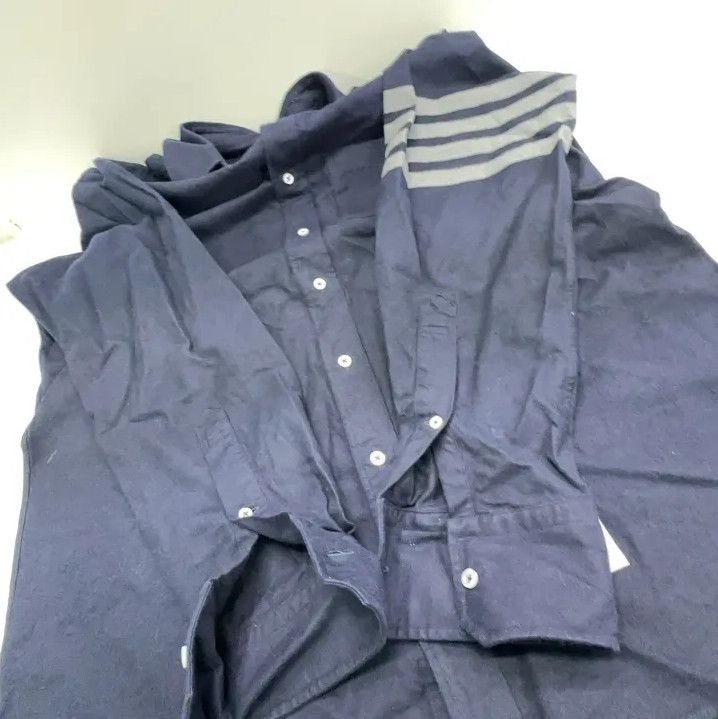 Thom Browne Thom Browne Classic Long Sleeve Shirt in Navy Size US L / EU 52-54 / 3 - 10 Thumbnail