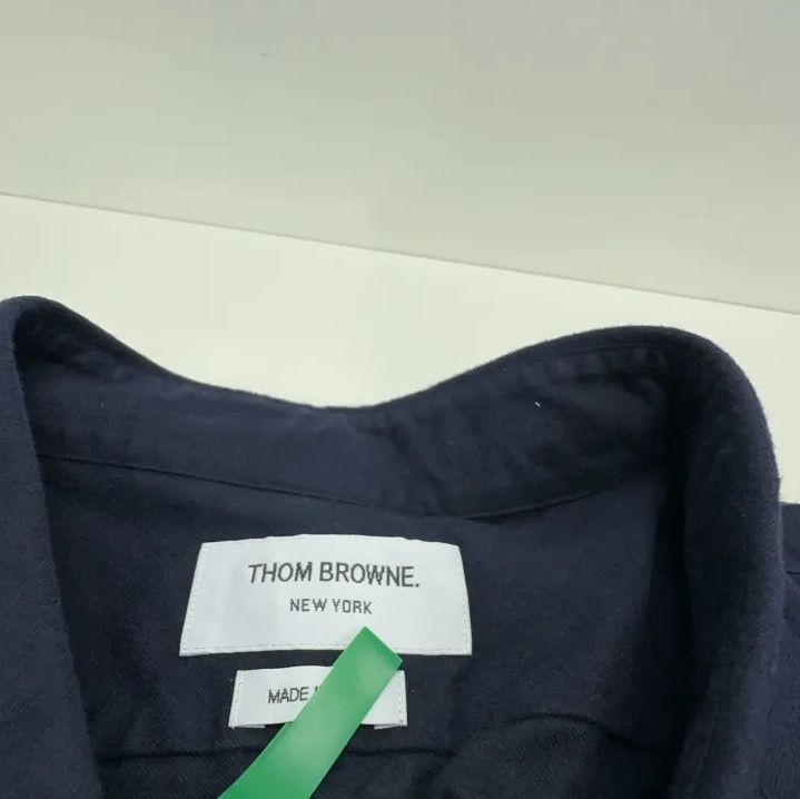 Thom Browne Thom Browne Classic Long Sleeve Shirt in Navy Size US L / EU 52-54 / 3 - 4 Thumbnail
