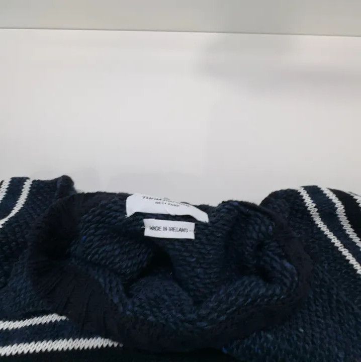 Thom Browne Thom Browne Striped Fish Pattern Knit Sweater Size US S / EU 44-46 / 1 - 7 Thumbnail