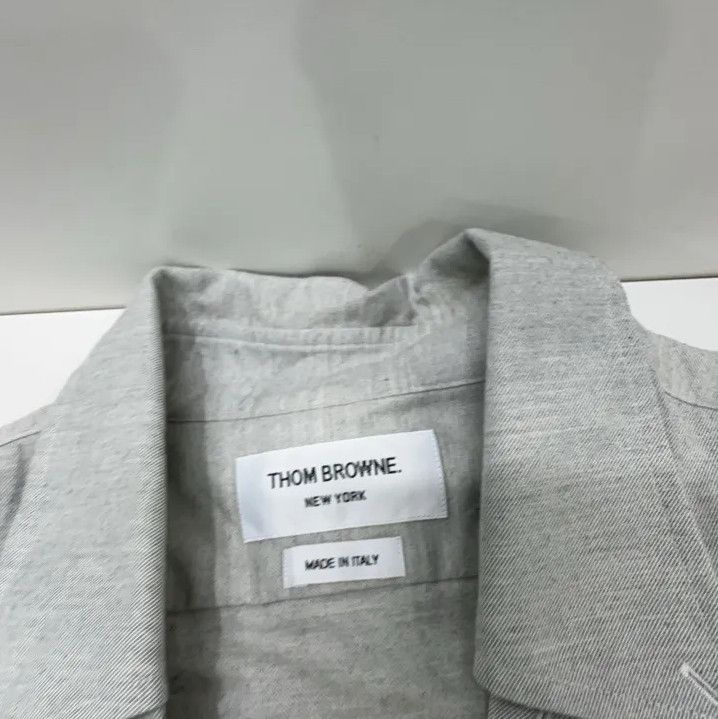 Thom Browne Thom Browne Classic Gray Long Sleeve Button-Up Shirt Size US S / EU 44-46 / 1 - 5 Thumbnail