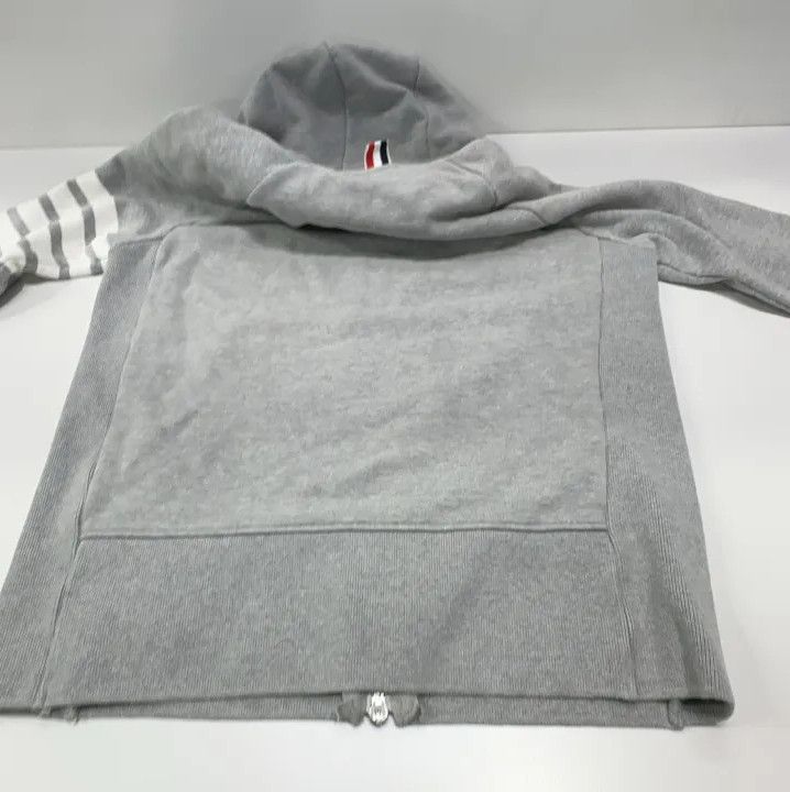 Thom Browne Thom Browne Gray Zip-Up Hoodie with Stripes Size US M / EU 48-50 / 2 - 21 Thumbnail