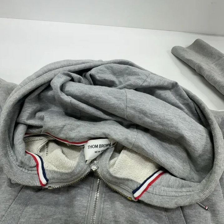 Thom Browne Thom Browne Classic Gray Hoodie with Stripe Size US S / EU 44-46 / 1 - 9 Thumbnail