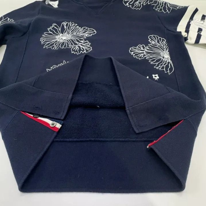 Thom Browne Thom Browne Floral Embroidered Crewneck Sweatshirt Size US M / EU 48-50 / 2 - 13 Thumbnail