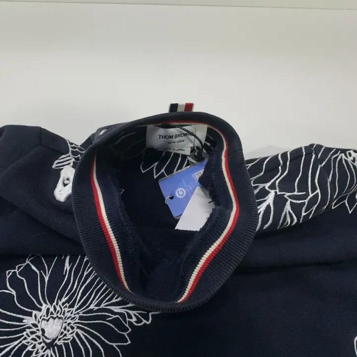 Thom Browne Thom Browne Floral Embroidered Crewneck Sweatshirt Size US M / EU 48-50 / 2 - 8 Thumbnail